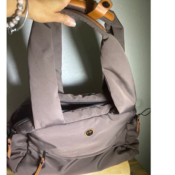 Joan & David Puffer Sport Nylon Duffle Weekender Bag Tote Brown Overnight - Picture 8 of 9